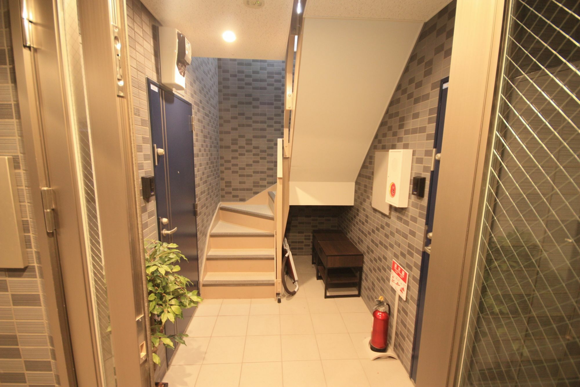 Sakura Cross Hotel Ueno Iriya Токио Экстерьер фото